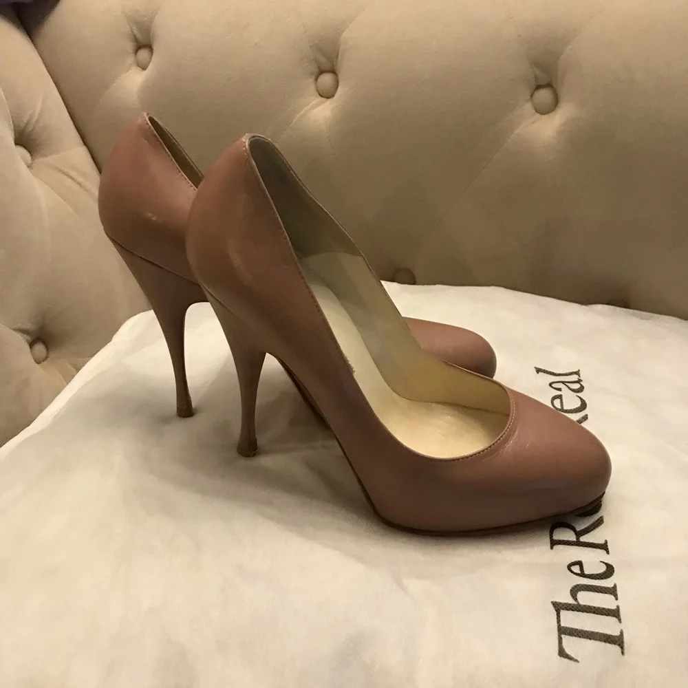 Brian Atwood shoes size 36.5 worn once